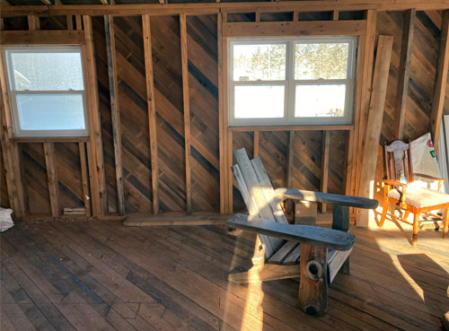 Rough Lumber Cabin for Sale